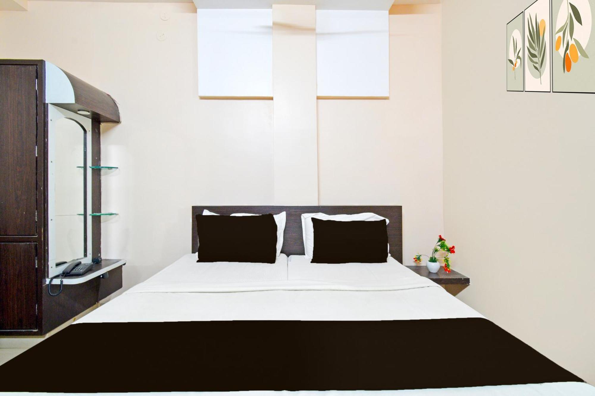Super Hotel O Kurnool Near Kurnool Medical College Eksteriør billede